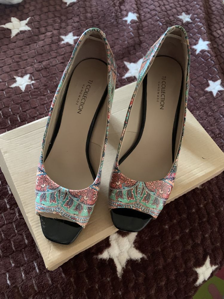 Туфли женские Tj Collection handmade состояние новых