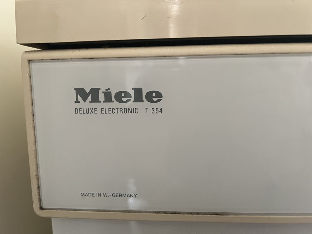 Maquina de secar Miele