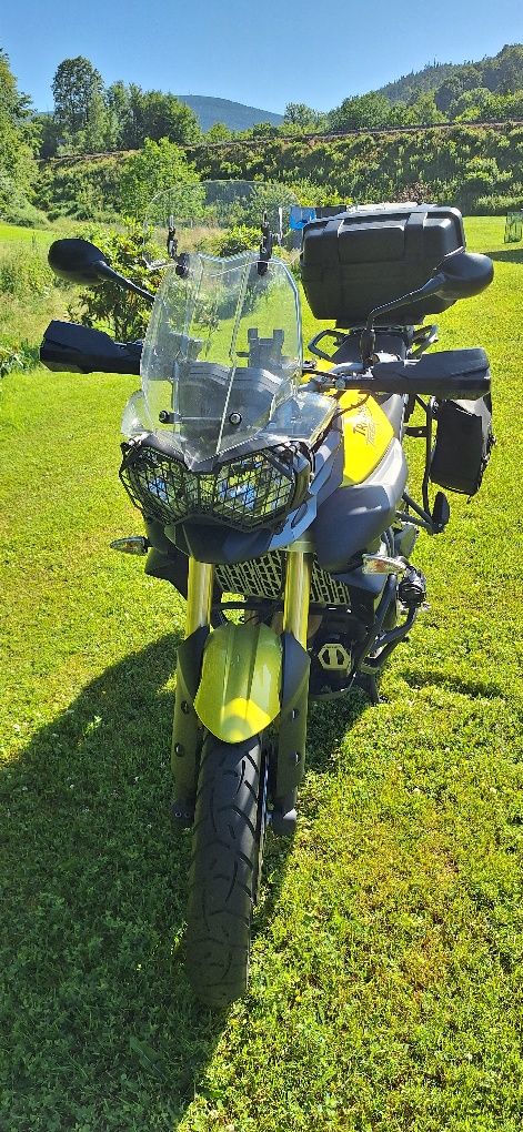 Triumph Tiger 800