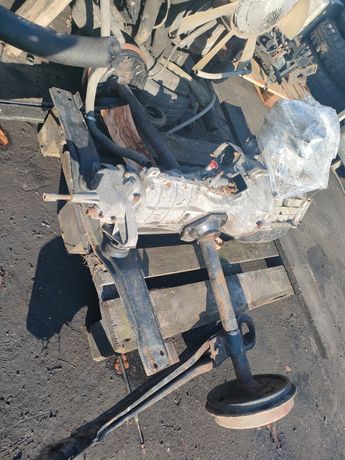 Skoda 105 105L Silnik skrzynia biegów