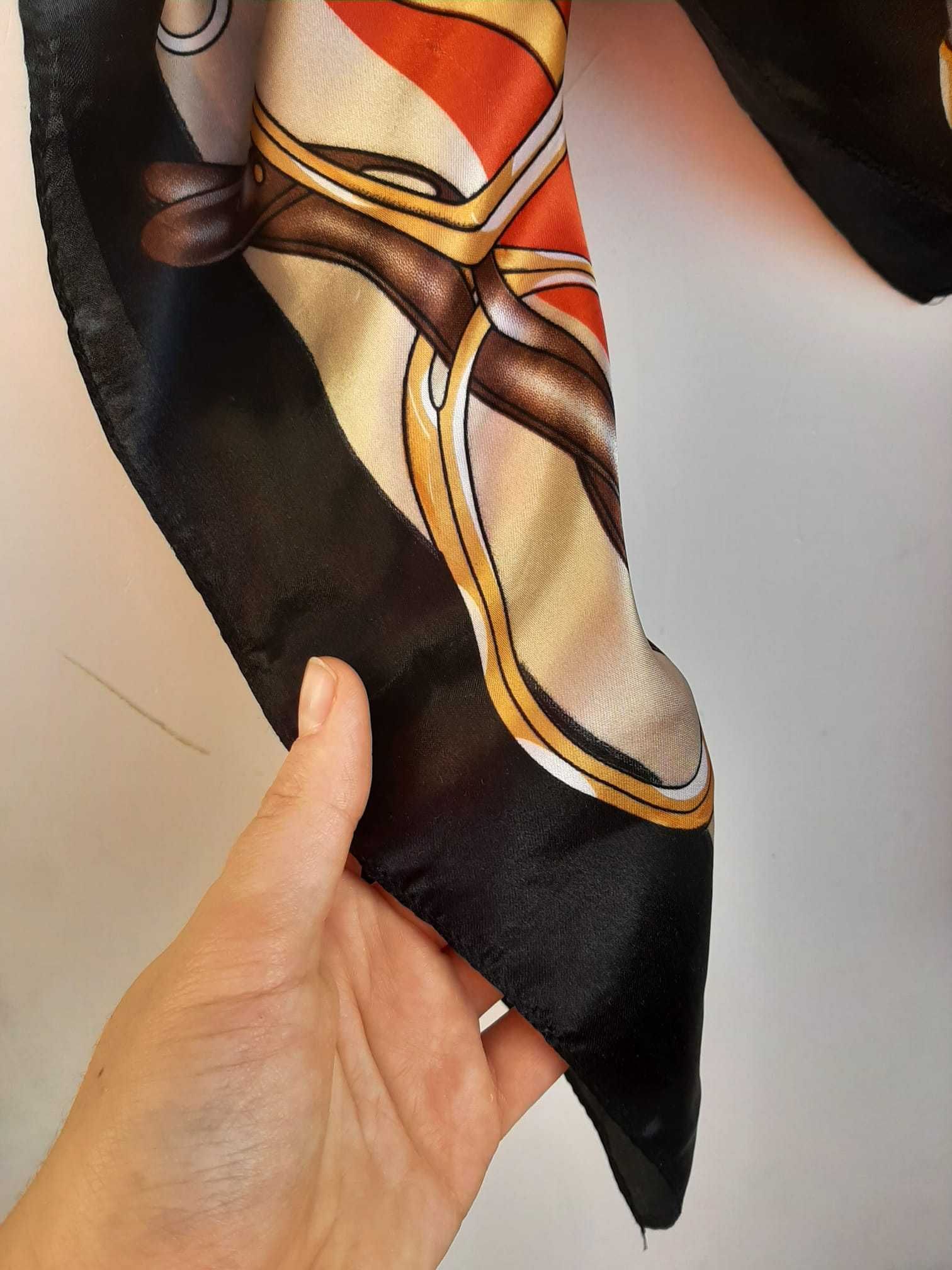 Jedwabna chusta Gucci