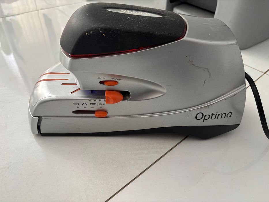 Zszywacz elektryczny ReXel Optima 70