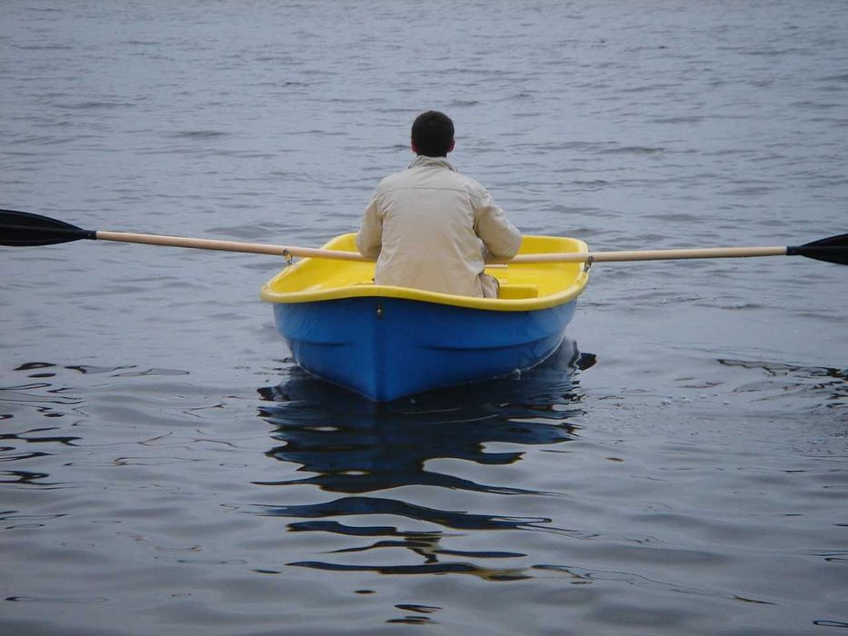 Лодка пластиковая (Стеклопластик)