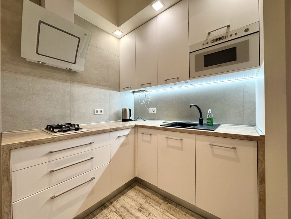 Оренда 1-кім квартири + кухня студія| ЦЕНТР ЛЬВОВА| проспект Свободи