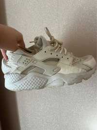 Nike huarache białe