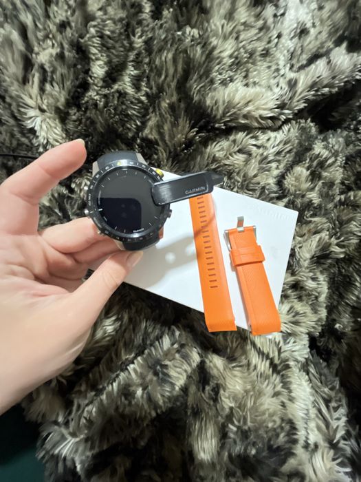 Garmin MARQ premium watch (acessórios gratuitos)