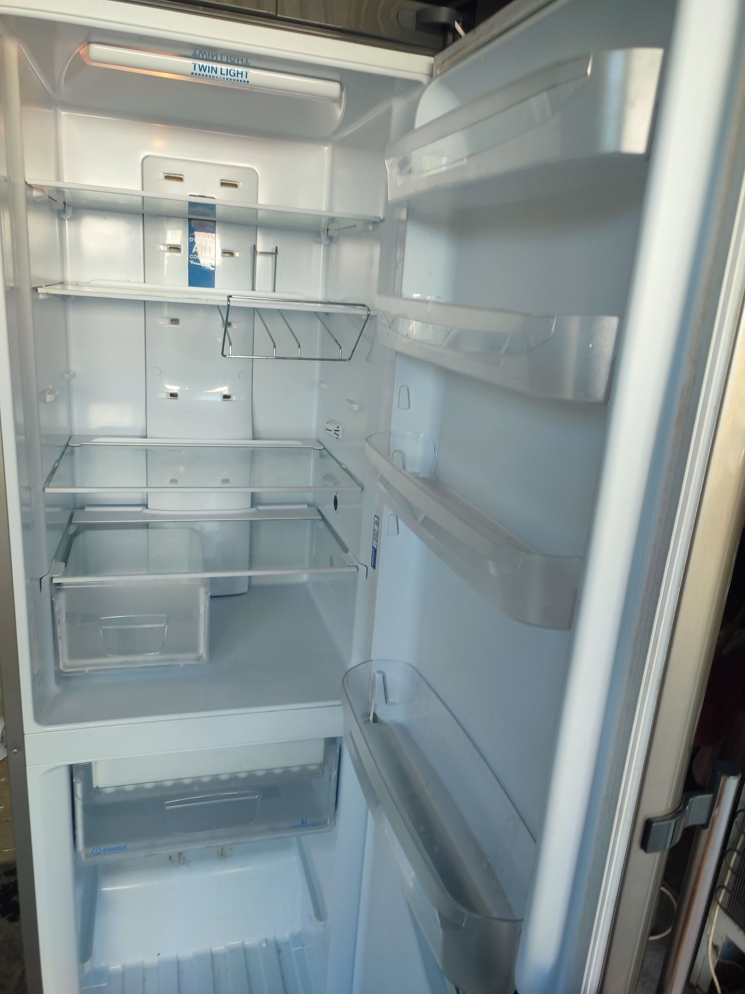 Frigorífico combinado Ariston