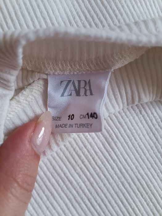 Пакет, набір Zara на дівчинку 140