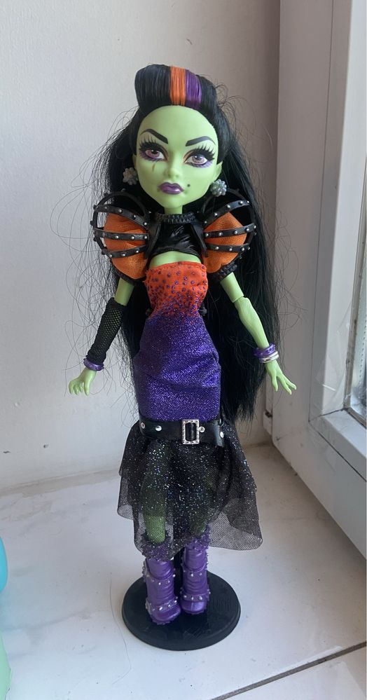 Каста Фирс Монстер хай Casta Fierce monster high