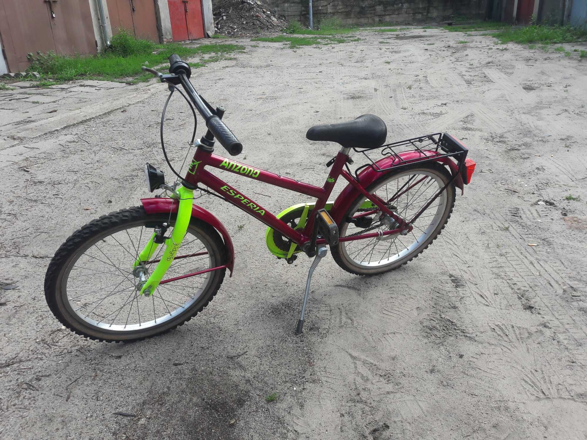 Rowerek, koła 20, 3 biegi i hamulec w tylnej piaście