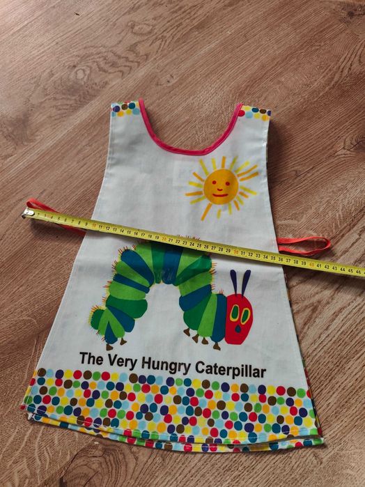 Fartuszek dziecięcy  The very hungry Caterpillar Eric Carle