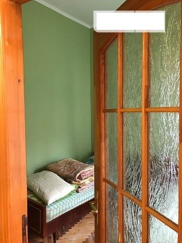 Продам 2 кімнатну квартиру, можна під комерцію!