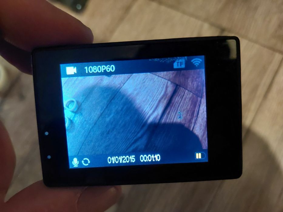 Sprzedam kamerę sportową.