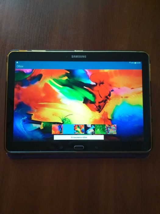 Планшет Samsung Galaxy Tab Pro, диагональ 10,1" с чехлом