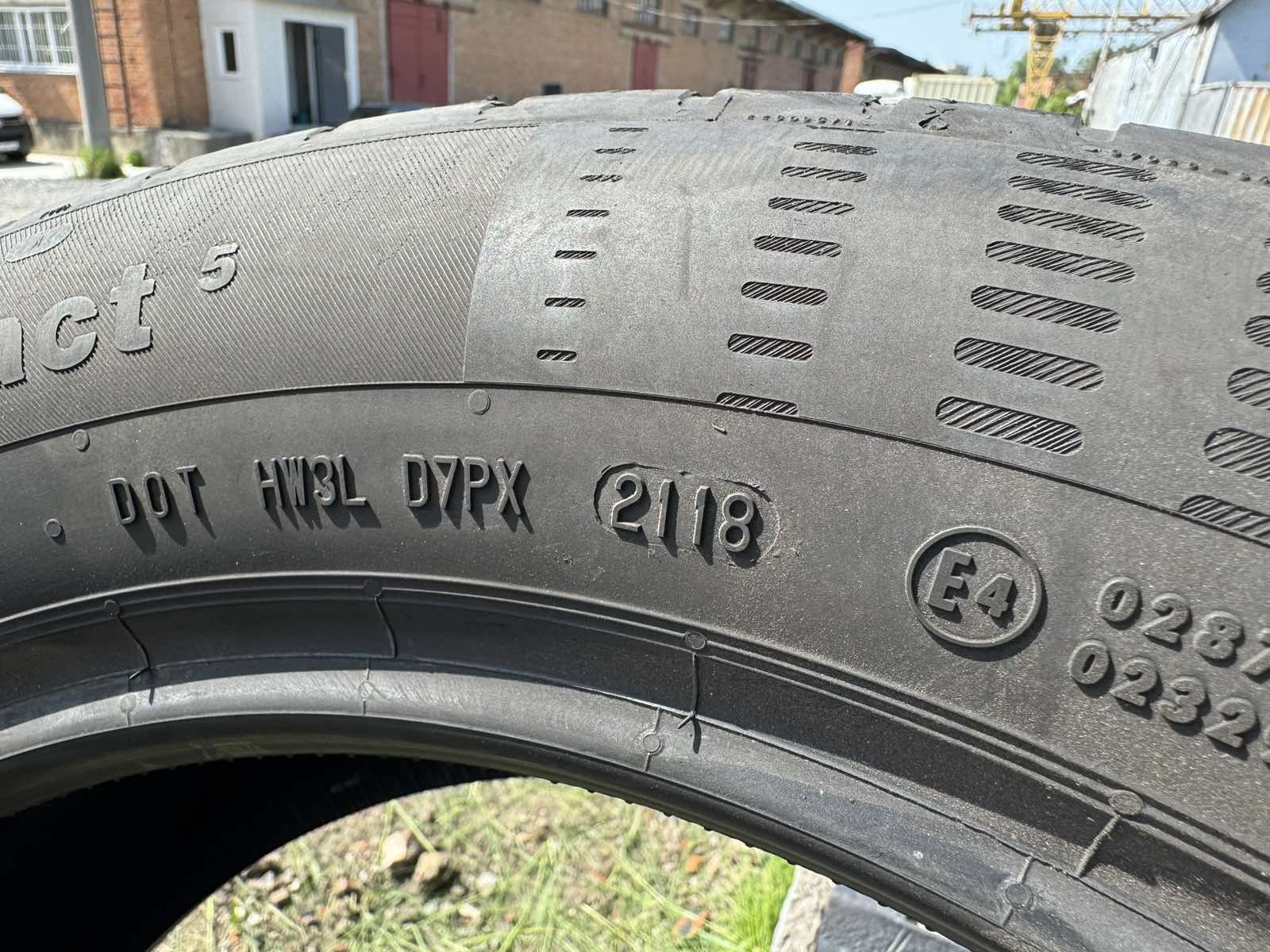 Літні шини Continental 235/55 R18 резина Р18