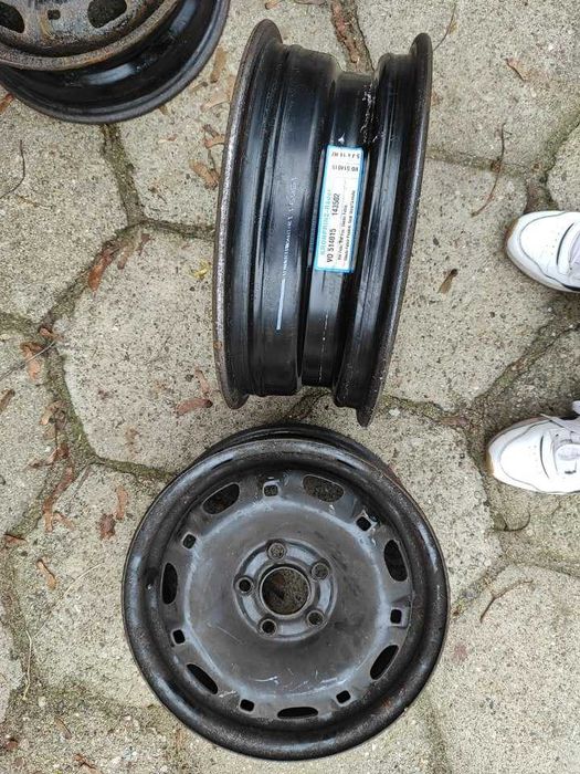 Sprzedam Felgi używane