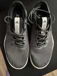 Oddam buty sportowe
