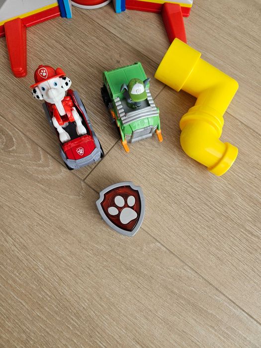 Torre de Controlo da Patrulha Pata e Figuras