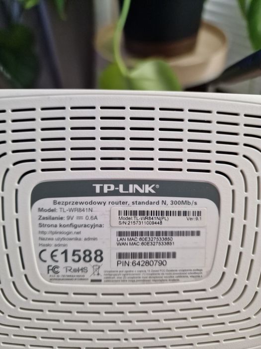 Router TP-Link TL-WR841N