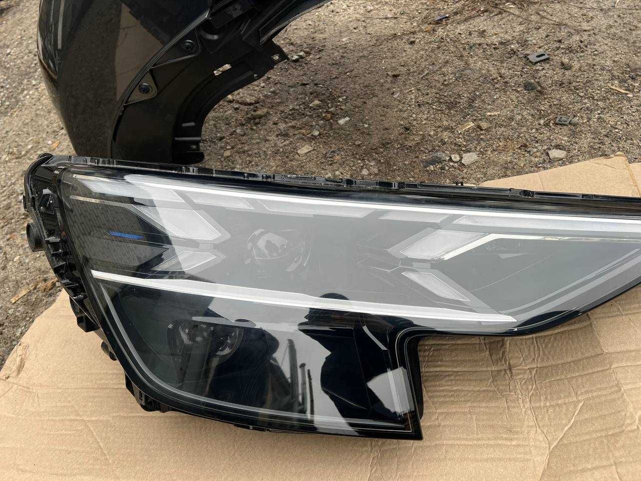 Бампер Audi RSQ8 Решітка Ауді РСК8 Фари Фонарі Фара Датчики Радар