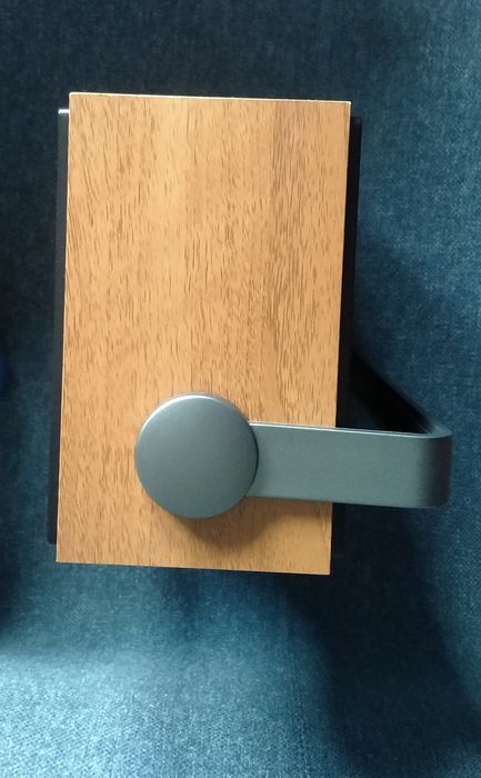 Rádio sharp semi-nova