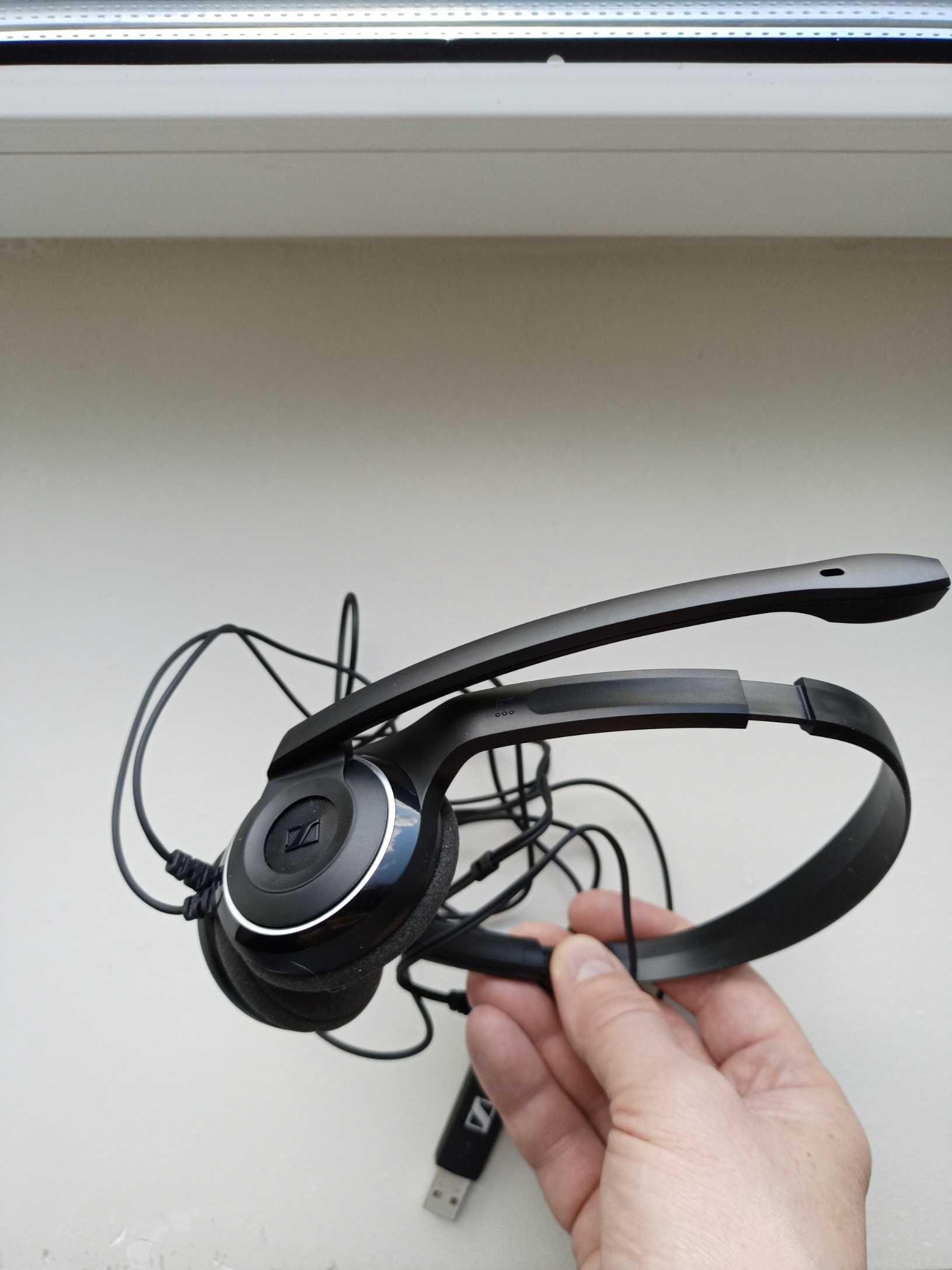 Наушники Sennheiser c микрофоном, черные