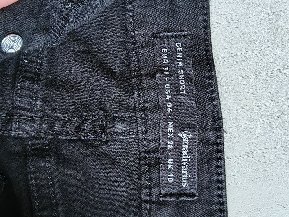 Czarne jeansowe spodenki rozmiar M