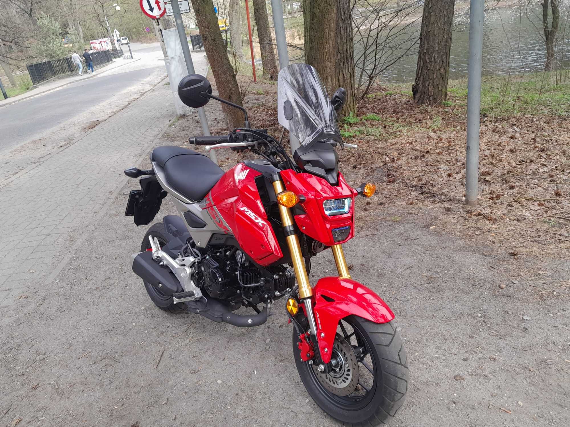 Honda MSX 125 - polski salon