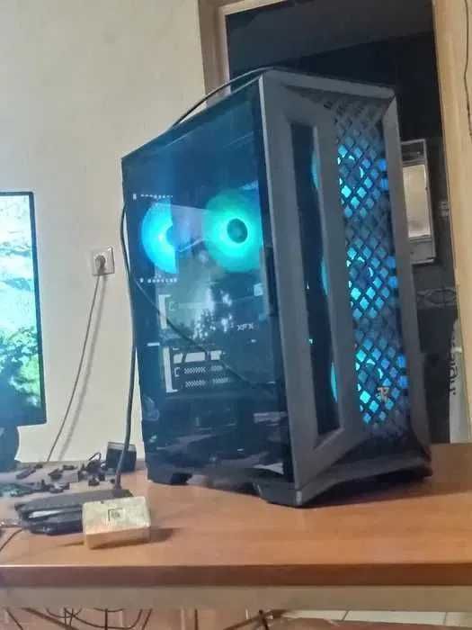 torre gaming 2k - I7 11700K - RX 9060 XT