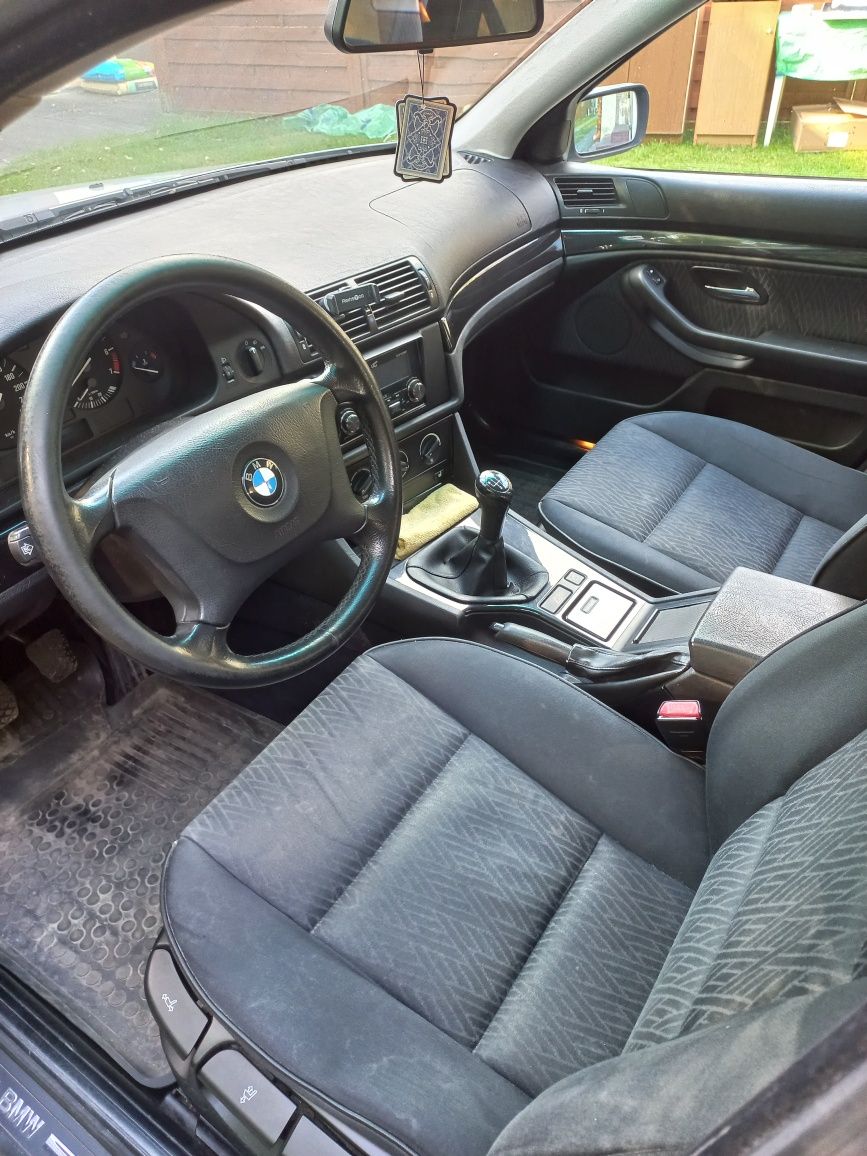 BMW E39 polift 520i 2.2 lpg