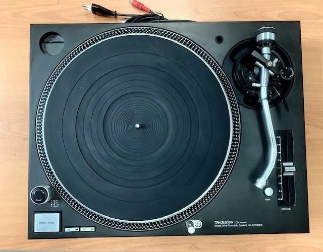 Gira-Discos  TECHNICS SL1210 MK 5