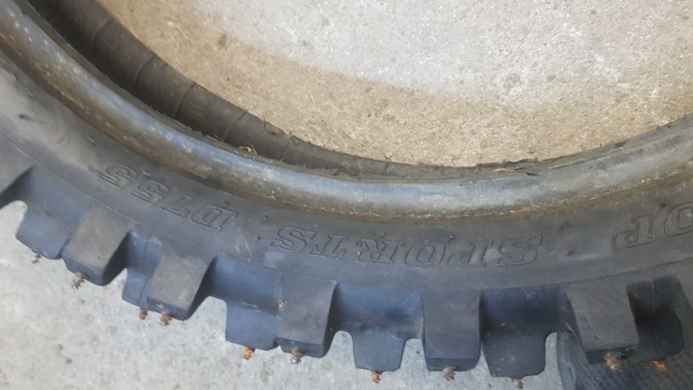 Opona z kolcami tyl tylnia zimowa cross enduro d755 dunlop 110/90-19
