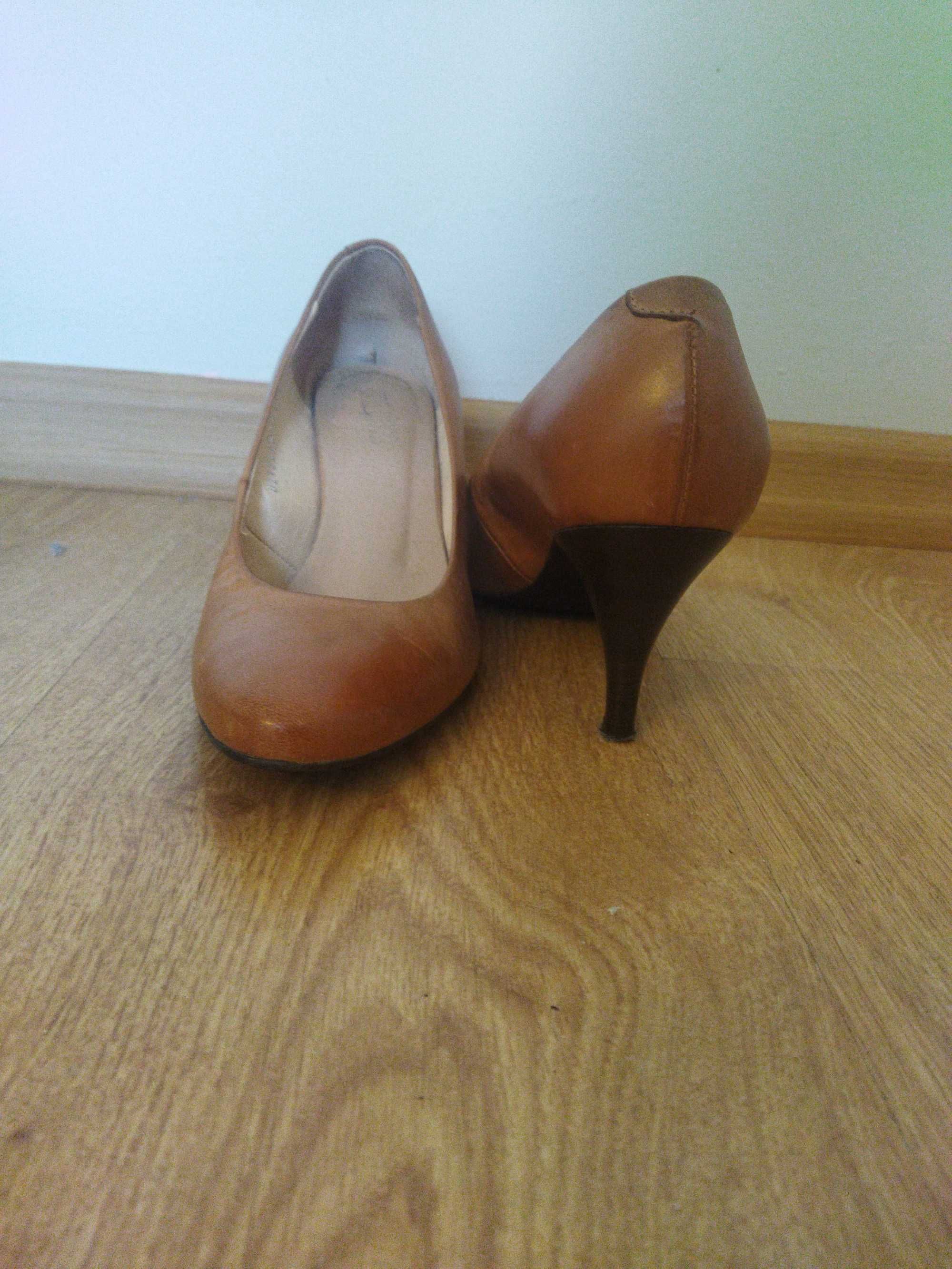 Buty czółenka szpilki Gina Piacci r. 37 skóra naturalna