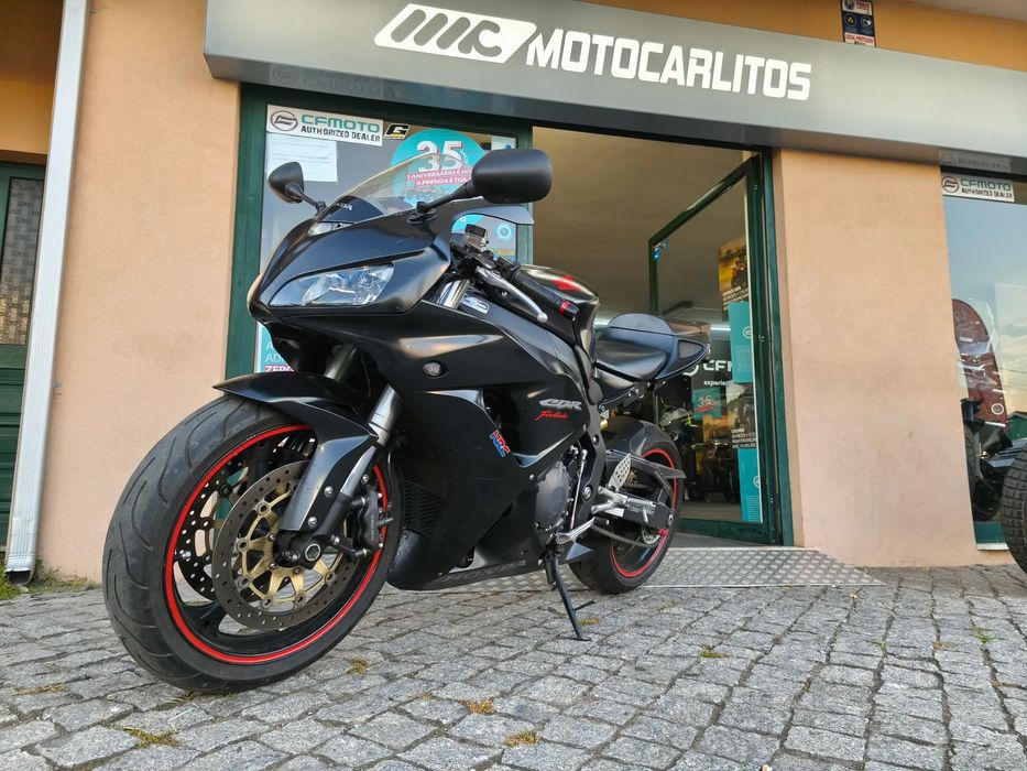 Honda CBR  1000 RR