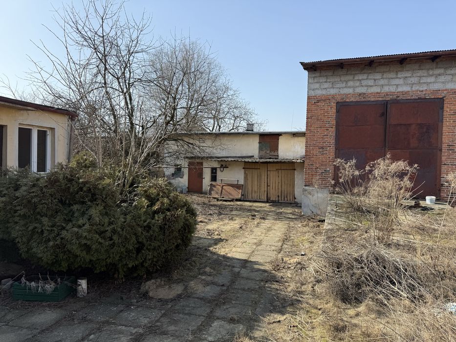Magazyn / Hala w centrum Jeżowa