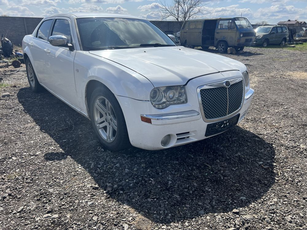 Chrysler 300С  мотор 2.7 автомат 2008 год