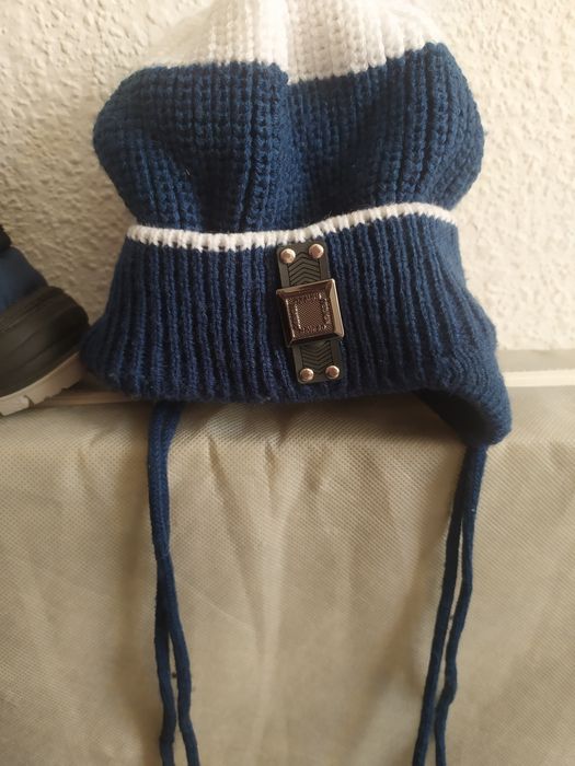 Продам зимовий комбінезон+взуття на хлопчика