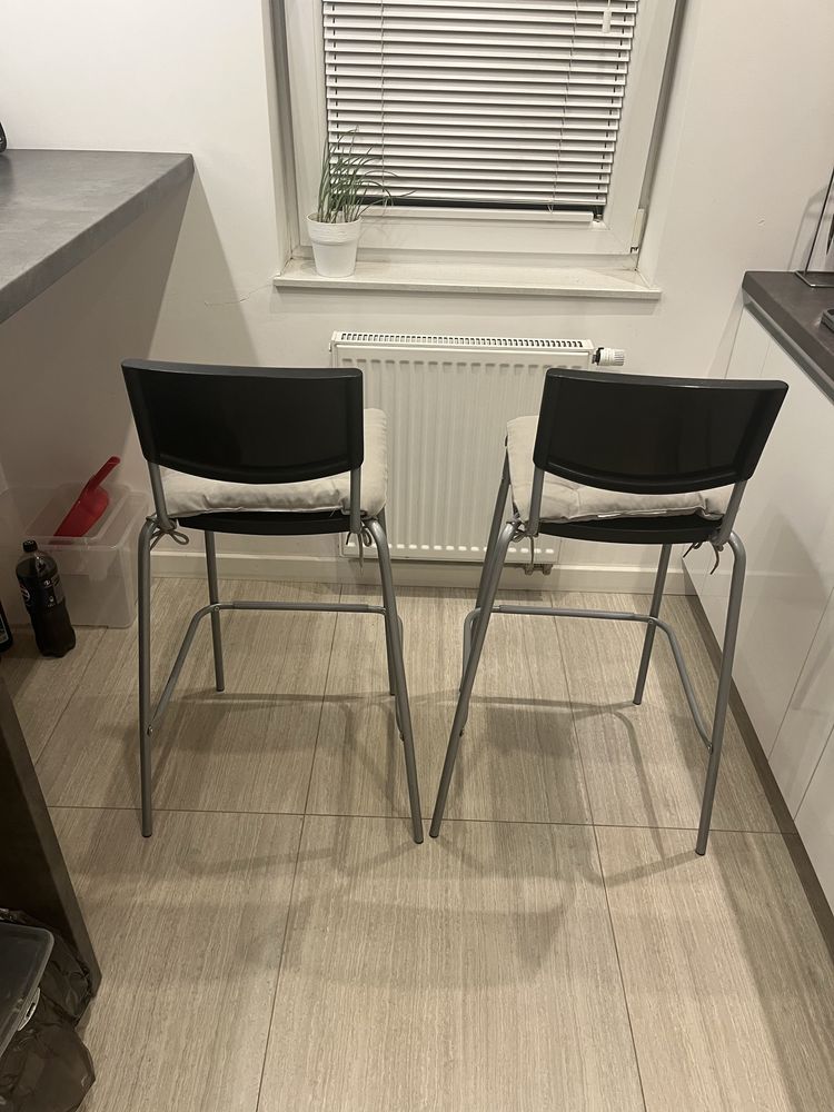 Hokery ikea 2sz + poduszki