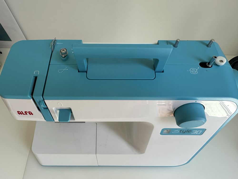 Máquina de costura alfa style 30