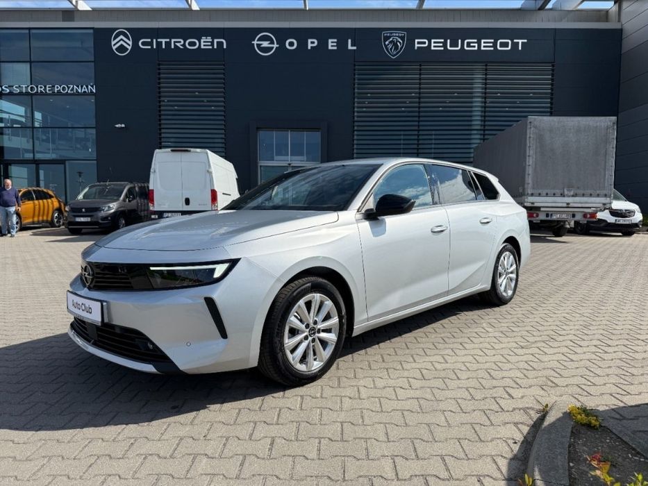 Opel Astra Opel Astra Sports Tourer Fleet Edition 1.2 130 KM