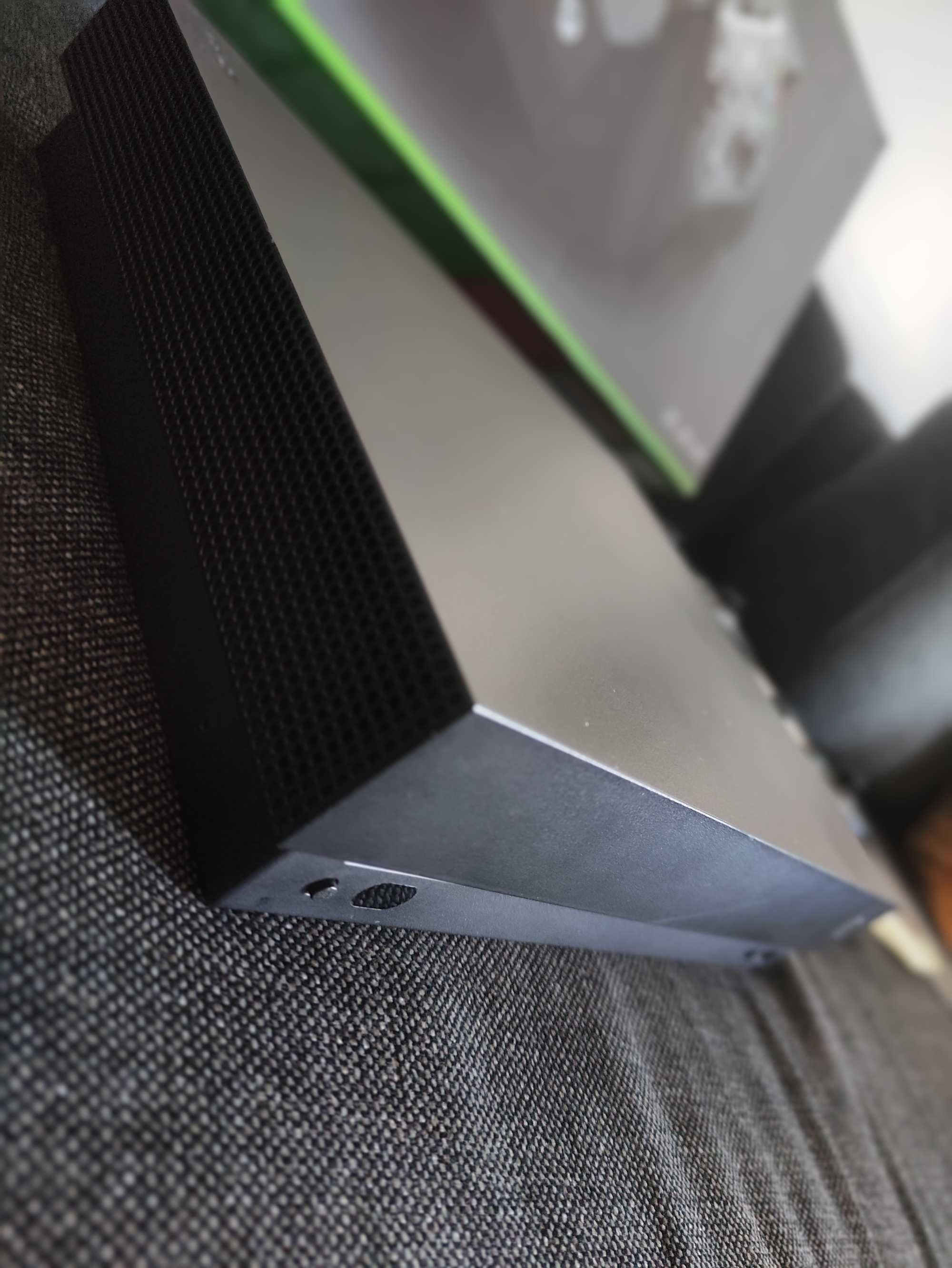 Xbox One x + 35 jogos na biblioteca