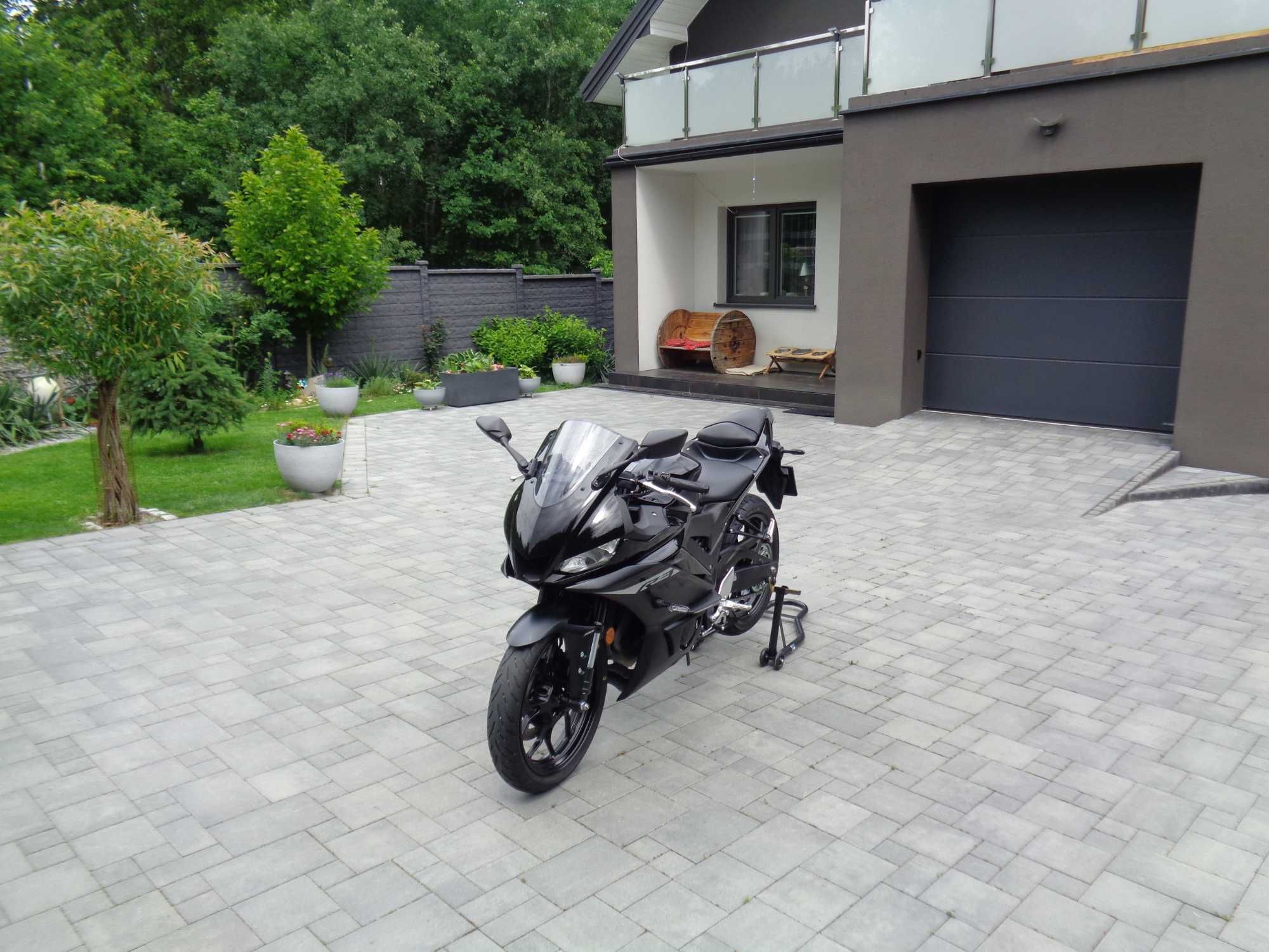 Yamaha YZF-R3 2023 kat.A/A2