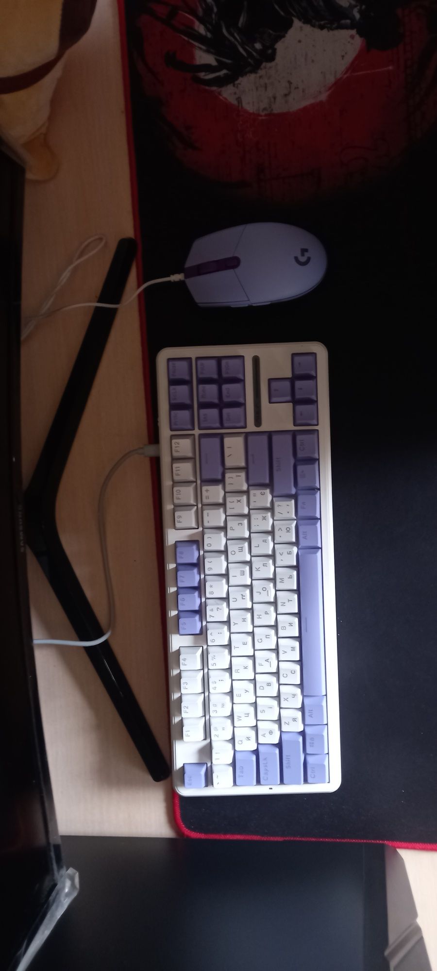 Продам Logitec g102 и aula f84.