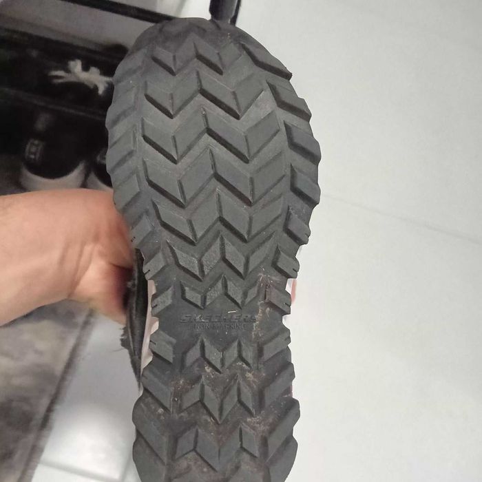 Дитячі кросівки Skechers розмір 33,5