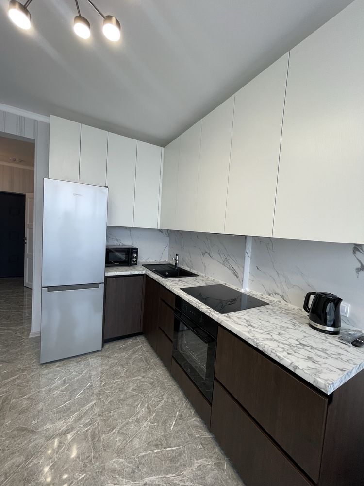 Перша здача ! ЖК Медовий, Кадетський гай, 10, нова 1 к.кв. 41 кв.м