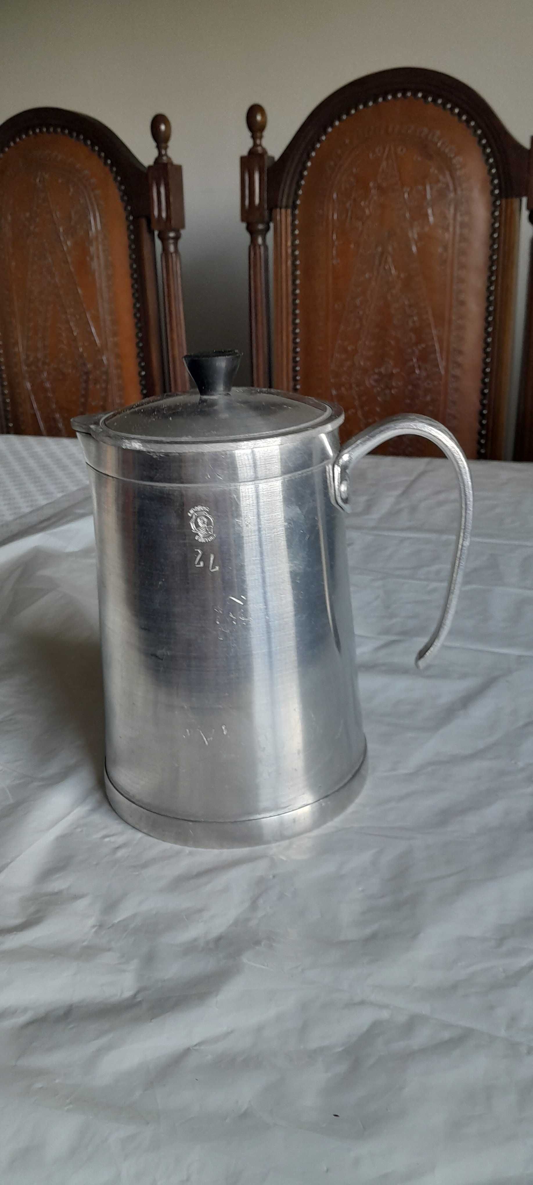 Cafeteira Alumínio Fundido Nova
