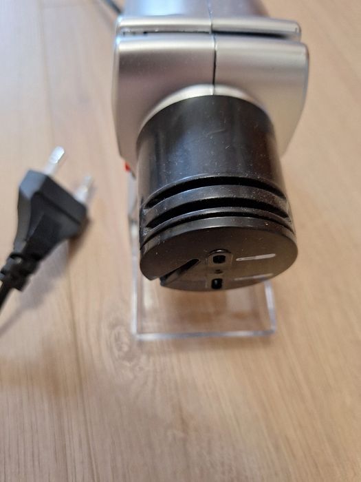 Точилка для ножів, ножиць та інш електрична