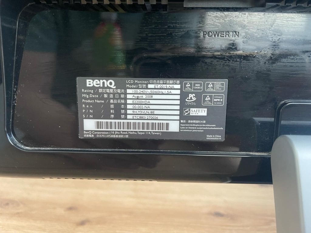 Monitor benq E2200 HDA