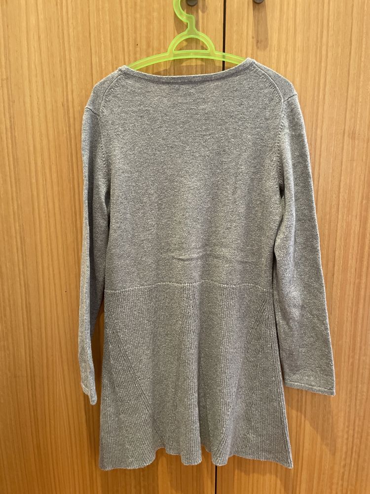 Vestido cinzento, Massimo Dutti