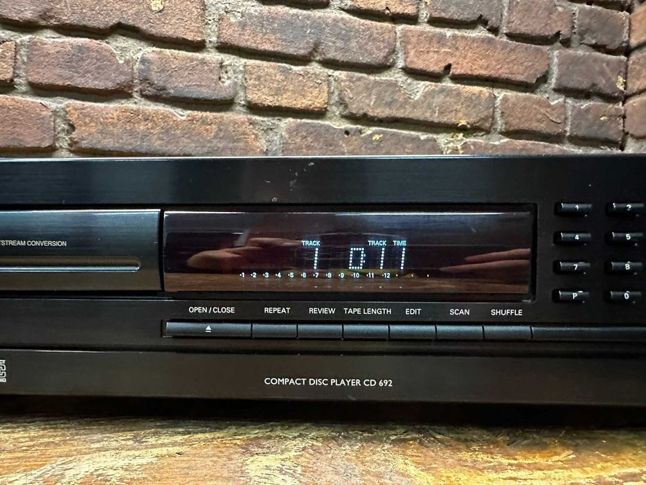 Odtwarzacz CD Philips CD 692